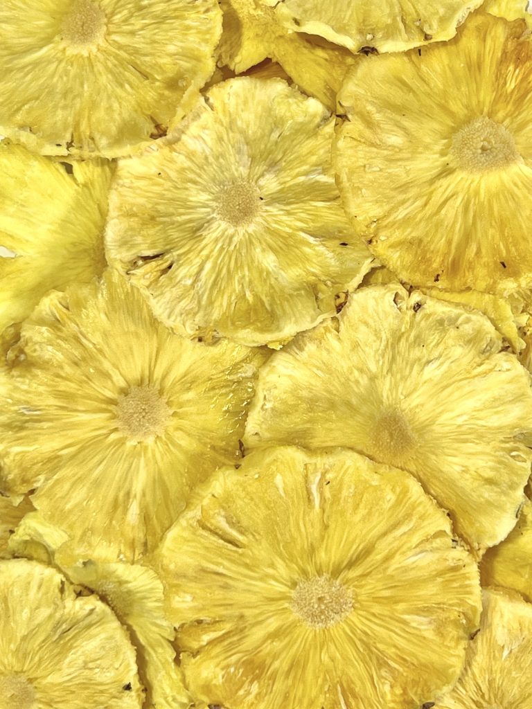 آناناس طبیعی خشک-نفیس طعم آریانی