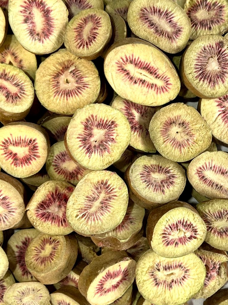 کیوی توسرخ -نفیس طعم آریانی